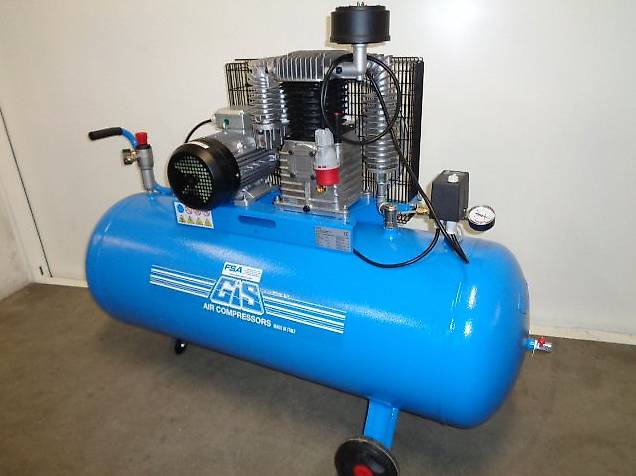 GIS Kolben-Kompressor Typ GS35/270/600/CAR/T