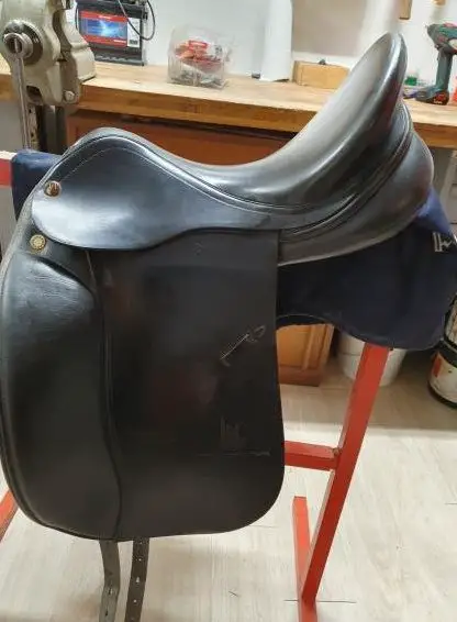 Dressursattel Prestige "Modena", schwarz