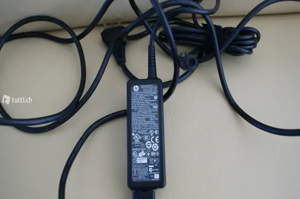HP Computer Netzteil Ladegerät/ Adapter V 85