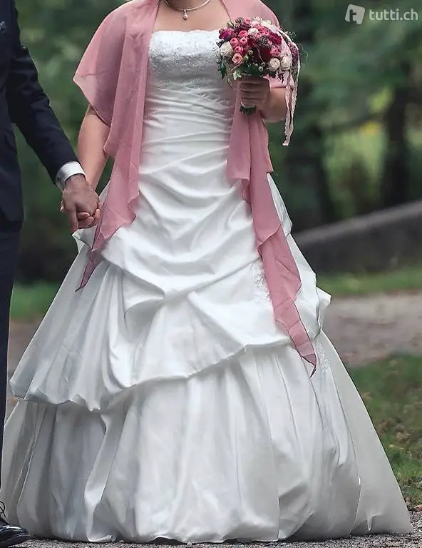 Hochzeitskleid Sehr schön und wie Neu