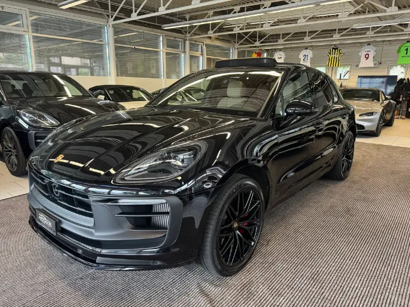 porsche macan gts pdk | ch fahrzeug | garantie 09/2026 | all black |