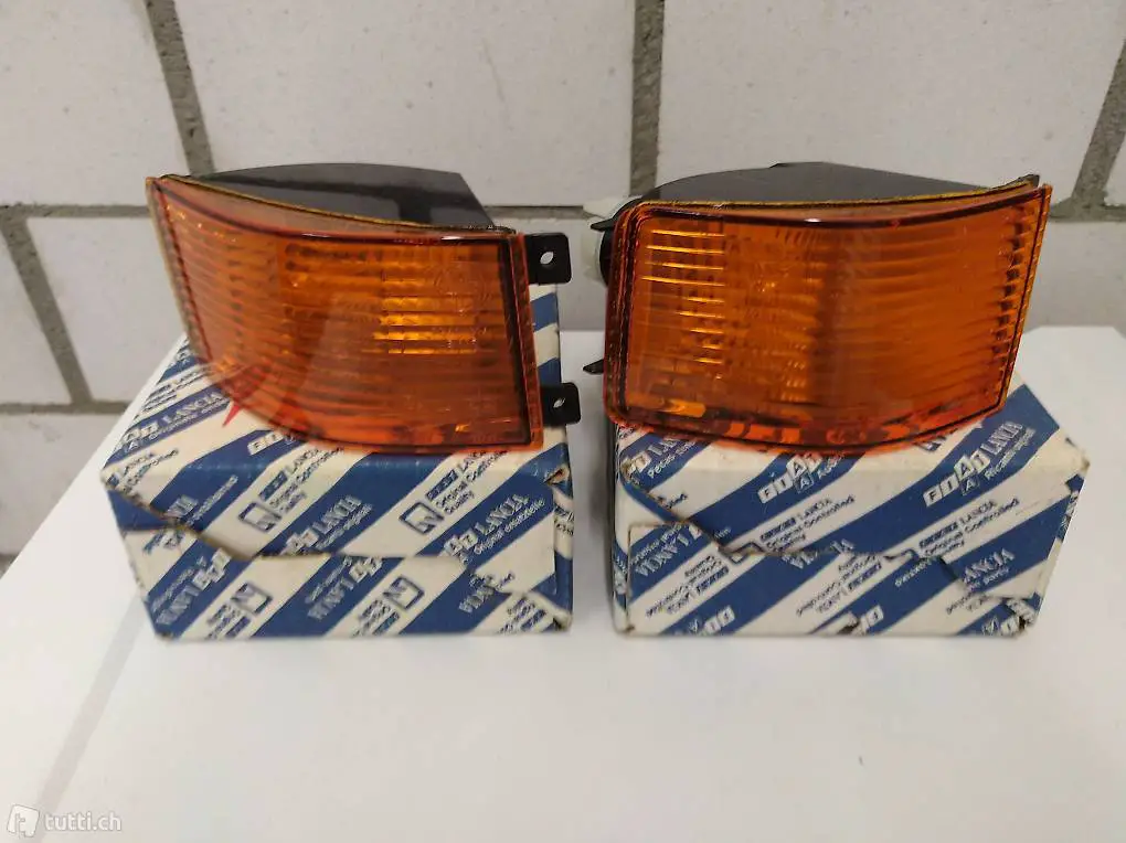 neu Satz Blinker Lancia Delta EVO Original