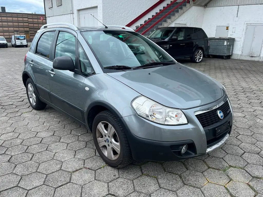 FIAT Sedici 1.9 JTD Emotion