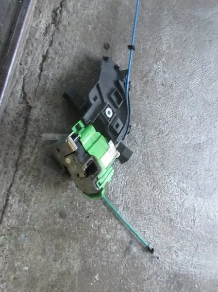 Alfa Romeo Giulietta Türschloss HR und mehr...