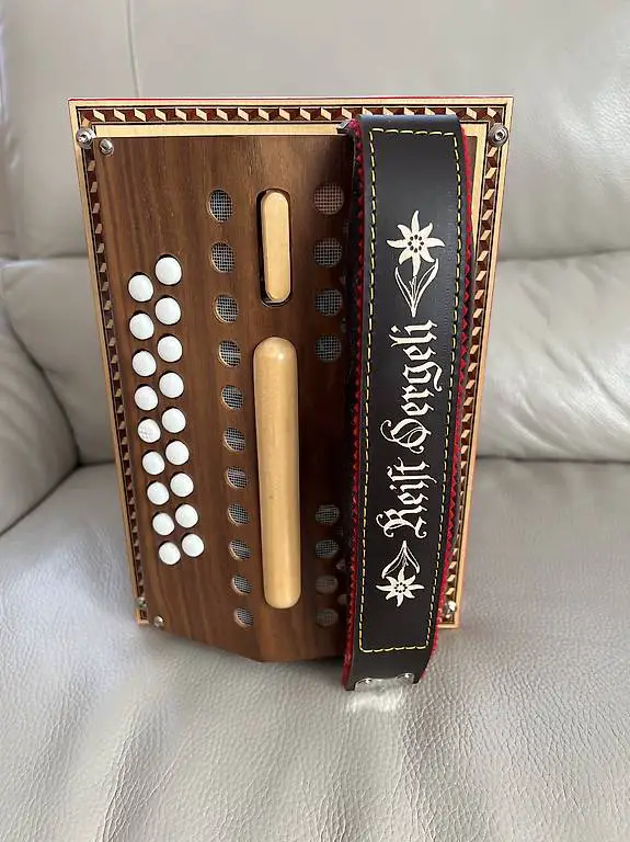 Schwyzerörgeli Reist