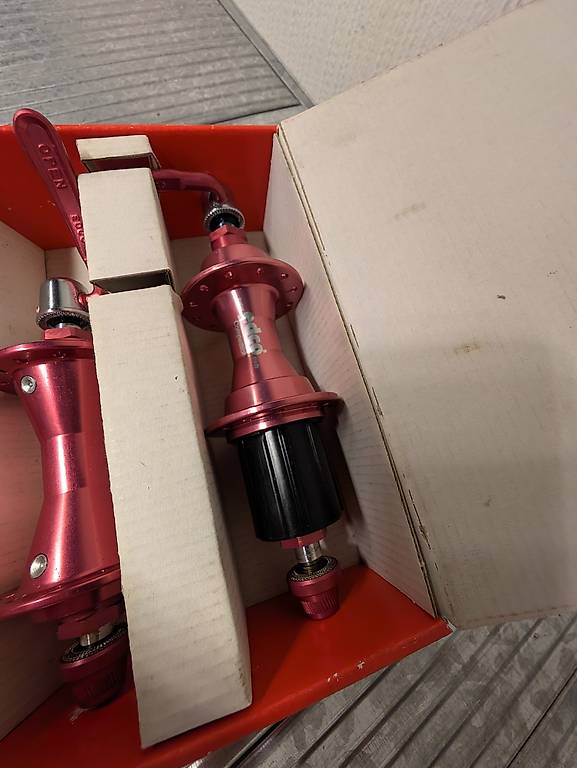 Rarität Neuer Edco Competition Naben Satz