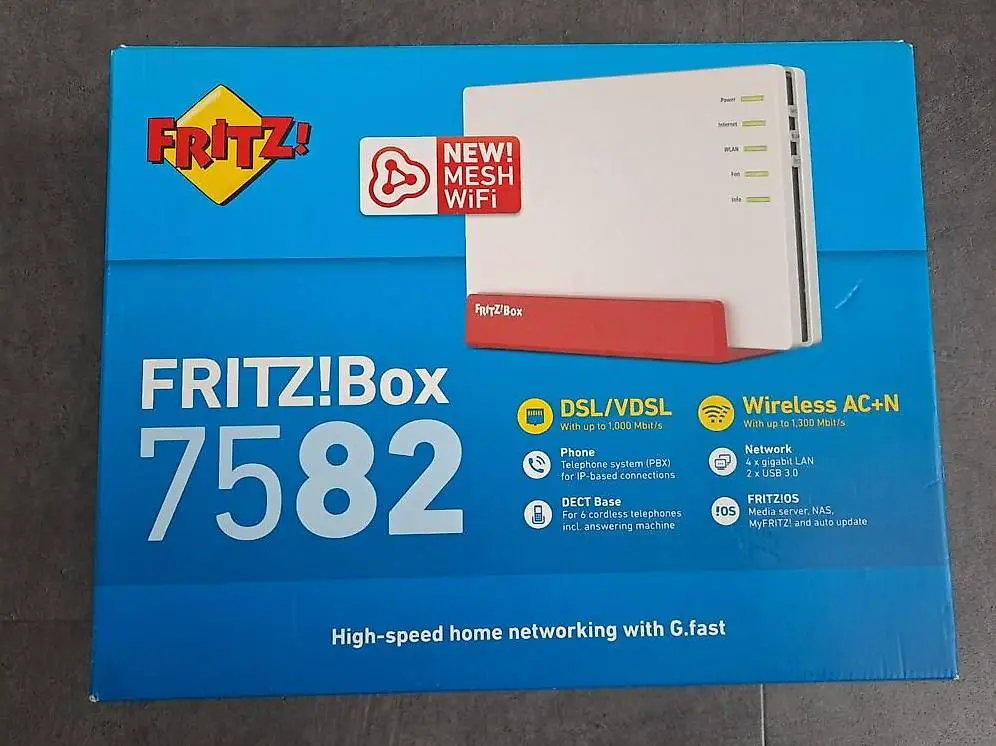 FritzBox 7582 - WLAN Router mit Mesh - Top Zustand