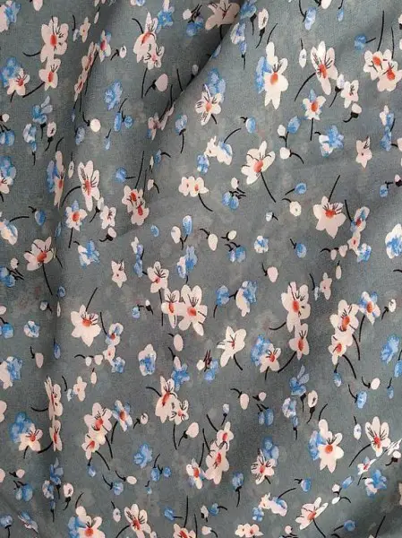 Stoff Chiffon geblümt 130x150