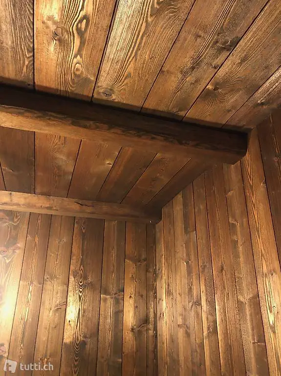 Rivestimento rustico in legno massiccio di abete 85 m2