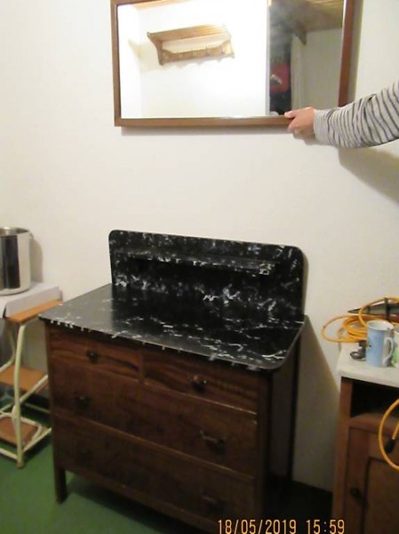  Kommode, Waschkommode , mit Aufsatz und Spiegel von 1930