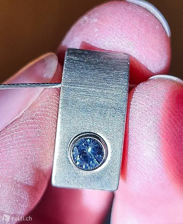 Halskette mit Anhänger, hellblauer Stein, Rhomberg