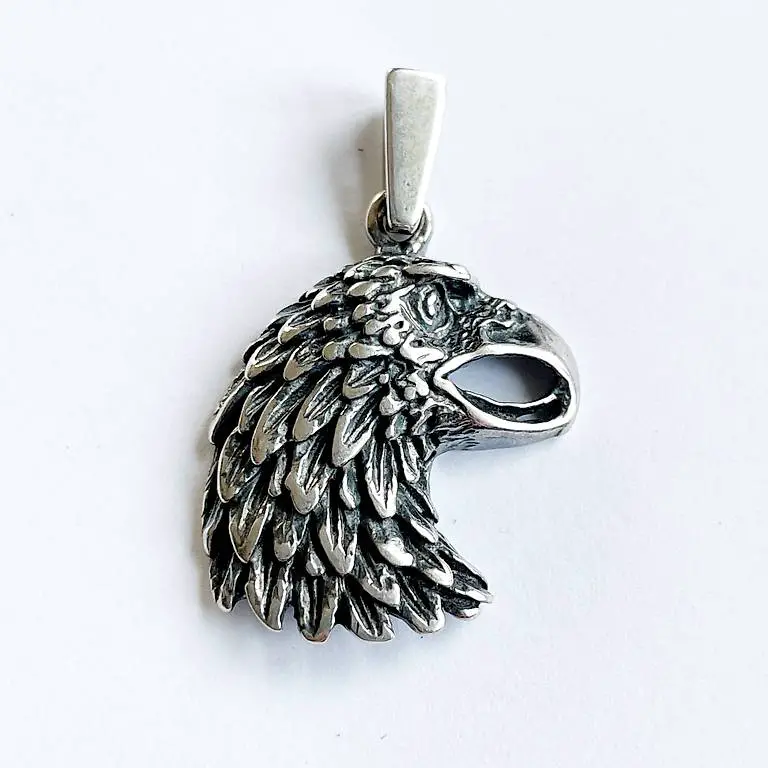Silberanhänger Adlerkopf