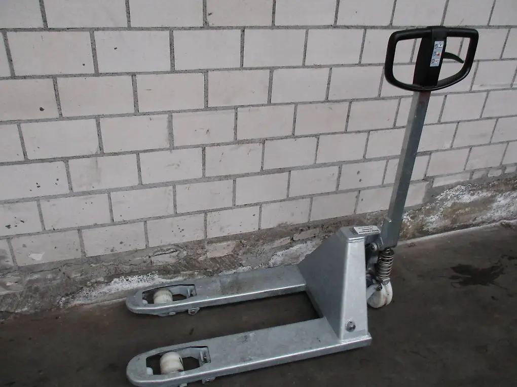 Palettenrolli Handhubwagen mit Gabellänge 800mm TOYOTA