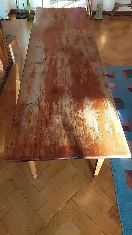 Antiker Biedermeiertisch, Kirschbaum massiv mit Patina