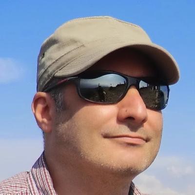 donna che conosce la LIS, età non oltre i 45 e disponibile ad adottare