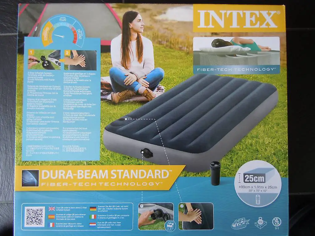 Luftbett mit integrierter Pumpe