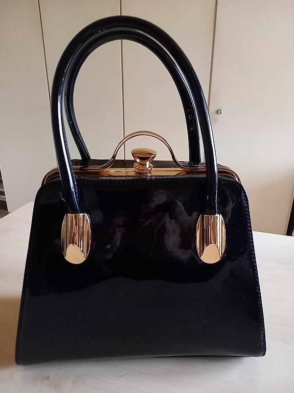 Elegante Damenhandtasche, Lack Schwarz Neuwertig