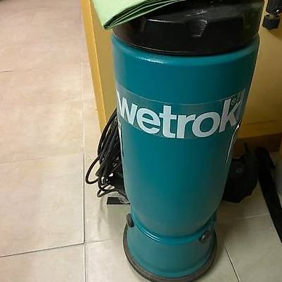 Rückensauger von Wetrok