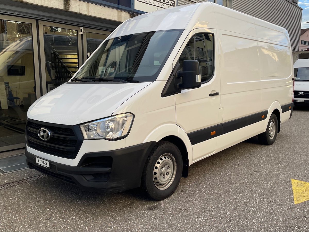 hyundai h350 van 3670 2.5 crdi amplia