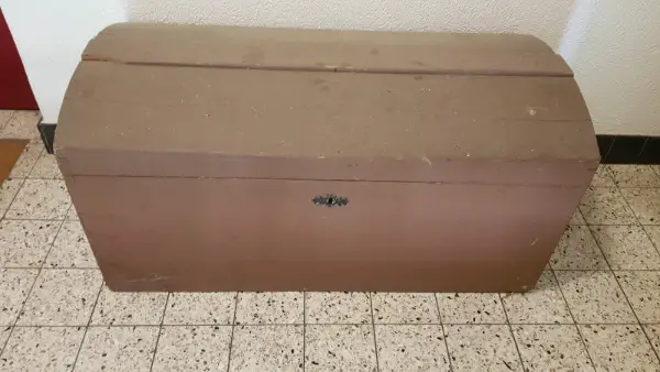 Truhe Kiste Seemanskoffer Boîte Coffre de marin