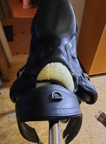 Springsattel cobra 17 Zoll zu verkaufen