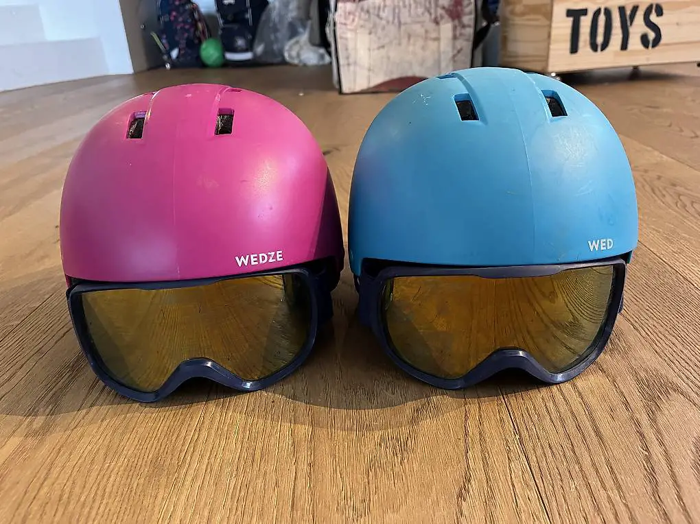 Kinderskihelme 53-56cm inkl. Skibrille