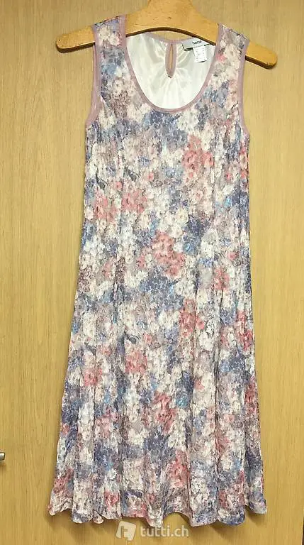 Spitzenkleid Neu Gr. 36