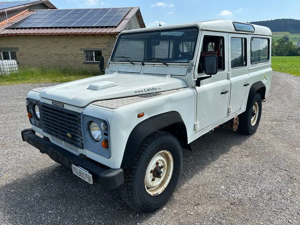 land rover 110 td5