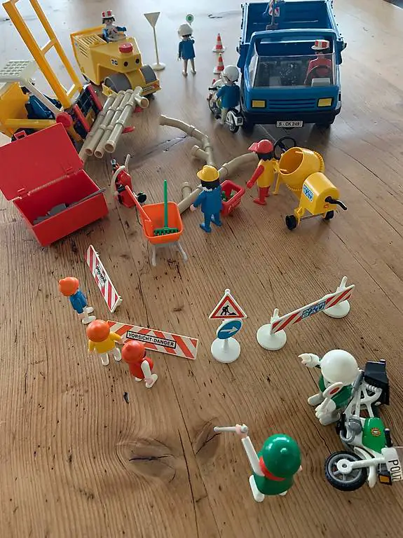Playmobil Baustelle zusammengestellt aus mehreren Modellen