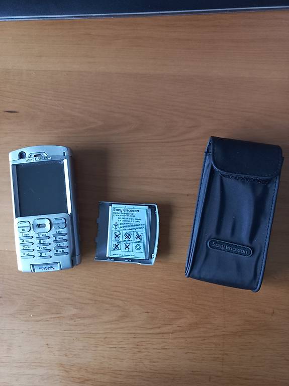 Sony Ericsson P910i Retro Handy Kult Handy, Nylonetui