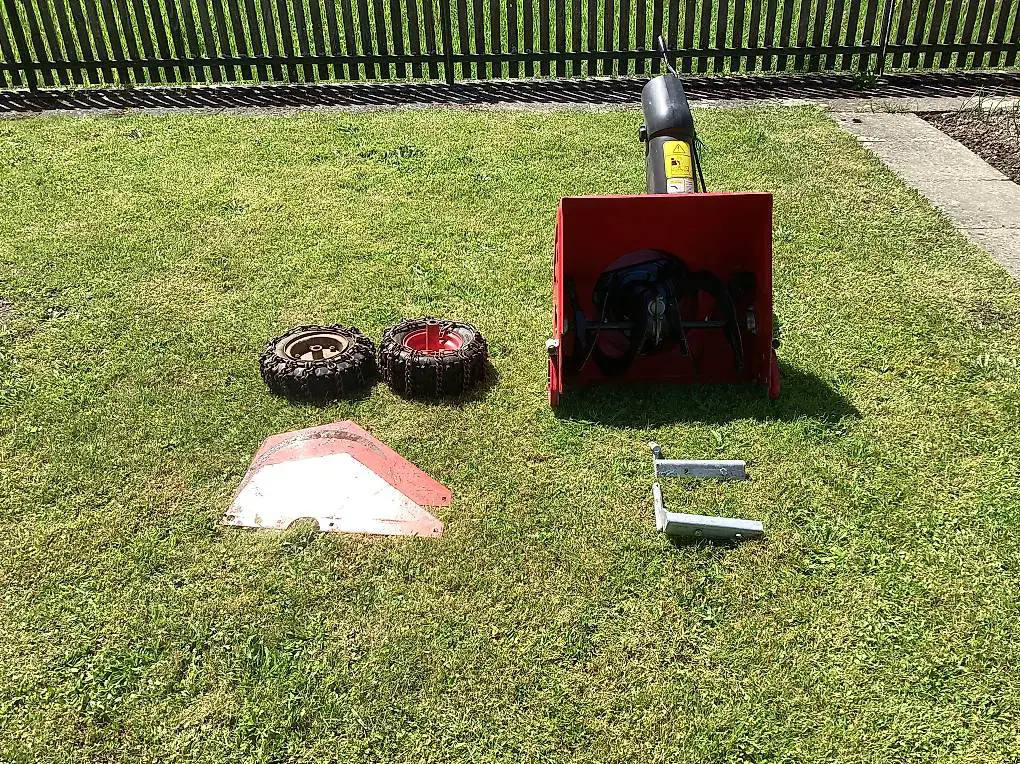 Fräseinheit der Fermer FY-C530 Schneefräse mit Zubehör