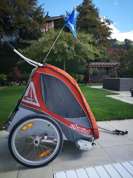 Veloanhänger Chariot Corsaire 2 mit Babyliege