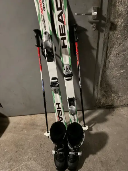 Skiausrüstung für 8 - 11 Jahre altes Kind