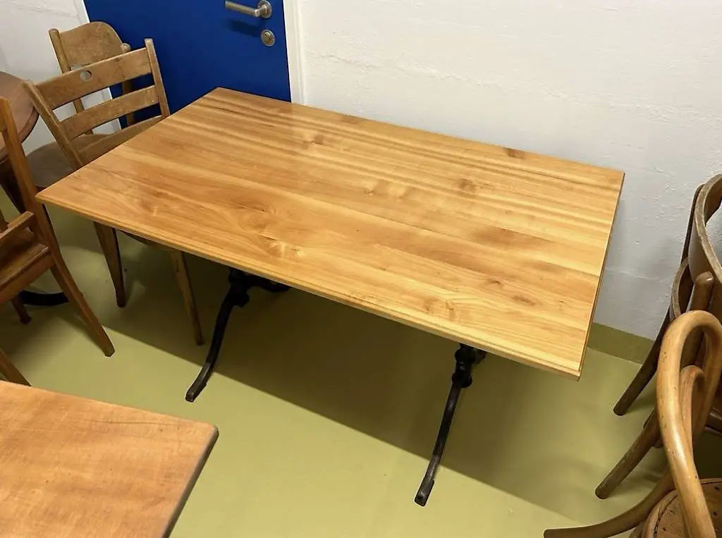 Beizentisch, Esstisch, Holztisch, Tisch