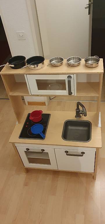 Spielzeugküche inkl. Zubehör