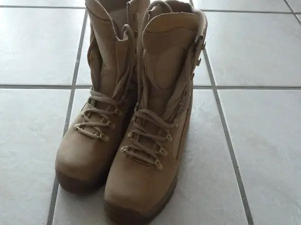 Kampfschuhe, Kampfstiefel, neuwertig