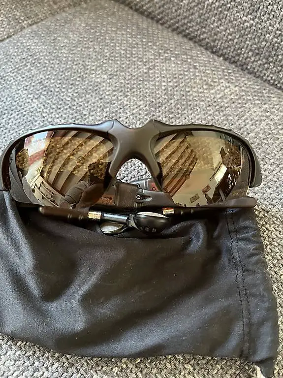Oakley Thump 128mb