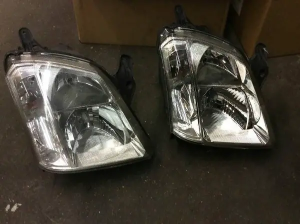 Scheinwerfer Rechts Meriva A