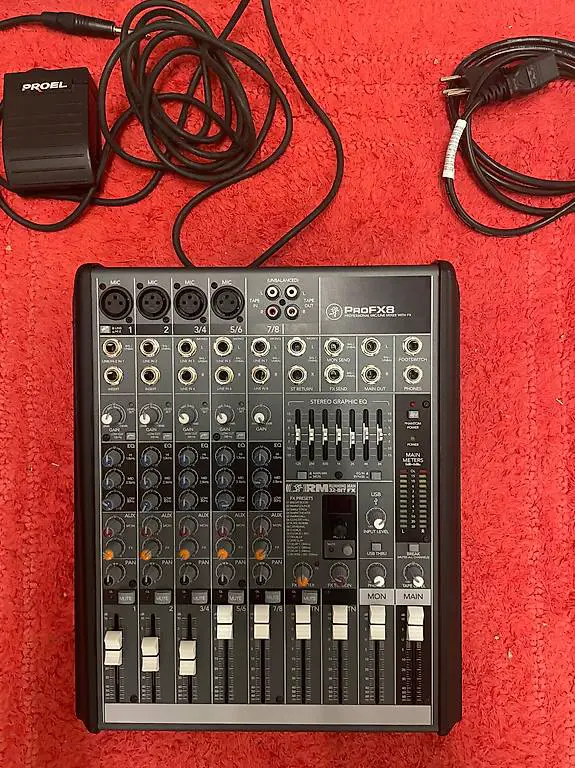 Mackie Mischpult ProFX8 / USB-Interface