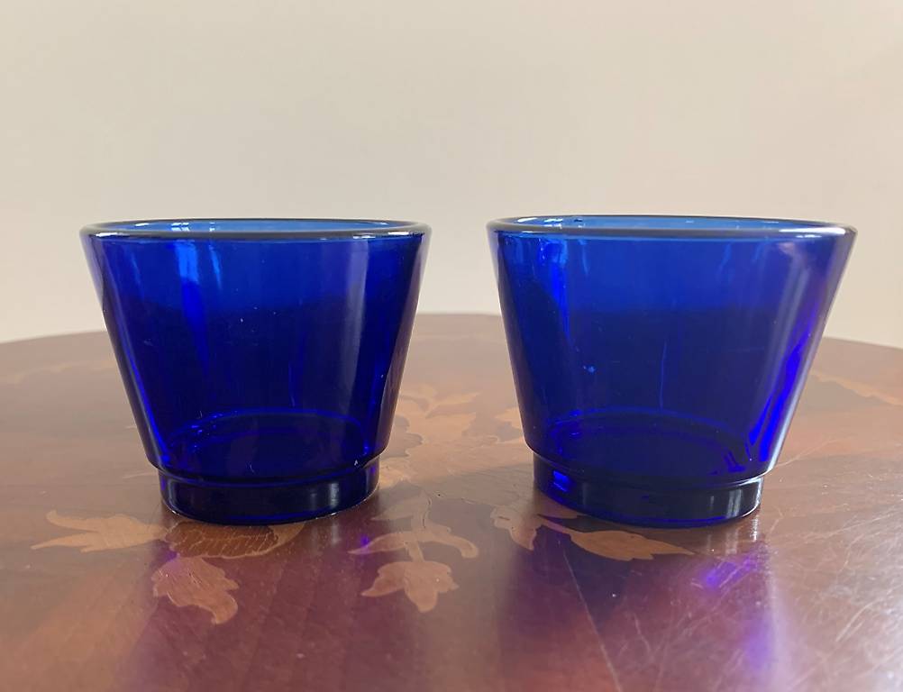 2 blaue kerzenhalter aus glaus wie neu
