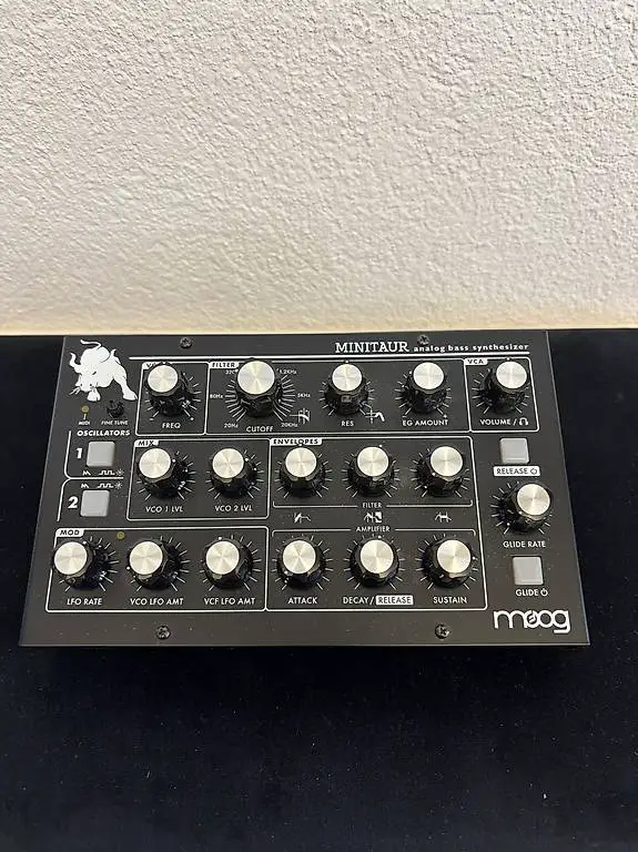 moog minitaur