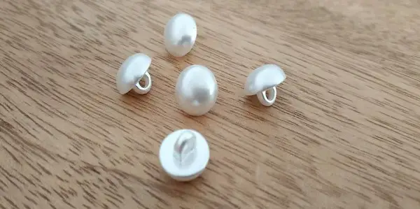 5 Stk. Knopf Perlen 10mm