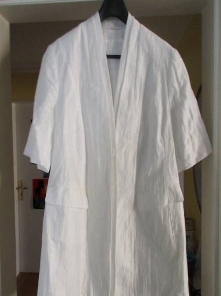  Neuer weisse elegante kurzarm Jacke, Grösse 42