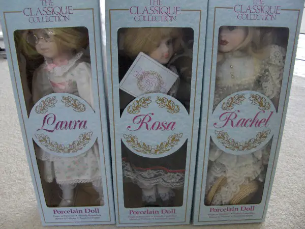 Neue, hochwertige Porzellanpuppen "The Classic Collection"