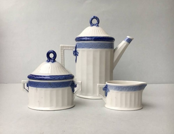 Royal Copenhagen Thea set.