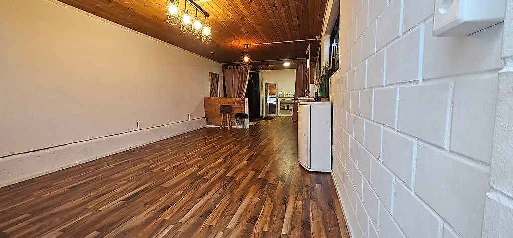 Hobbyraum / Atelier / Lagerraum