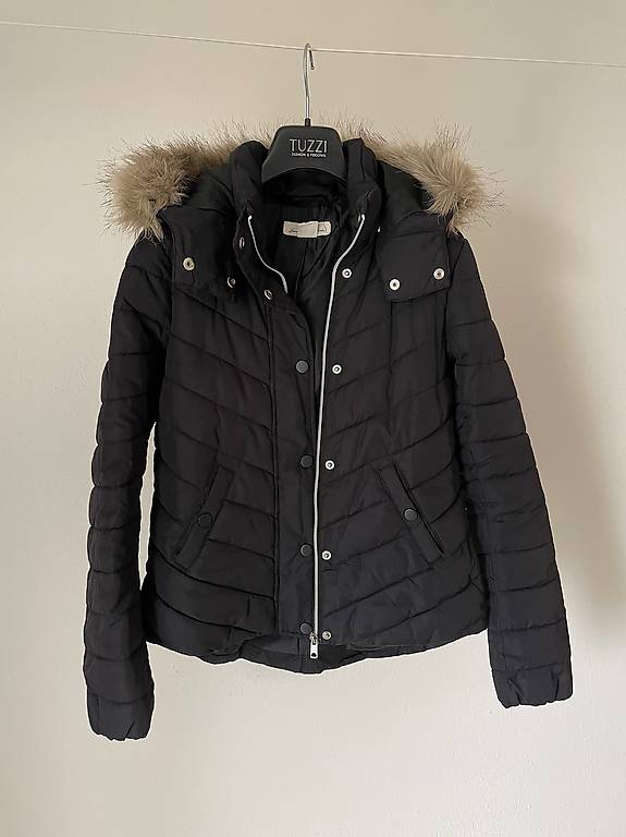 Steppjacke von H&M - Grösse 36 - Farbe Schwarz