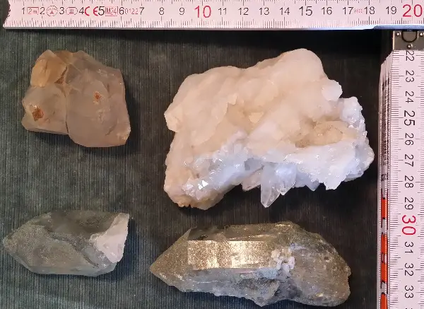 Rauch Quarz, weis Quarz, grün Qaurz Steine Rohsteine