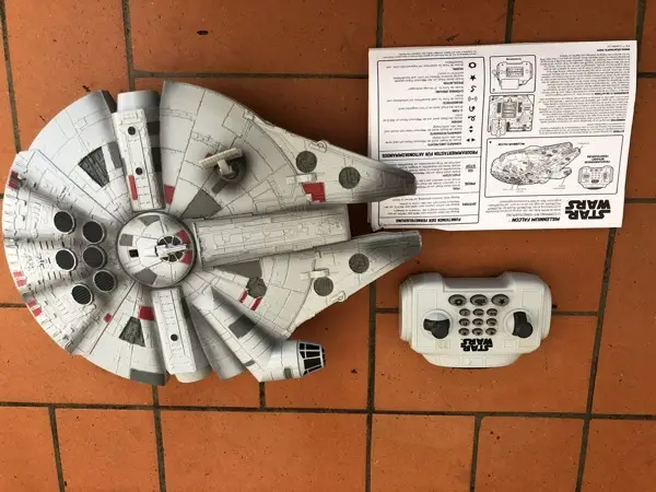 Star Wars Millenium Falcon ferngesteuert