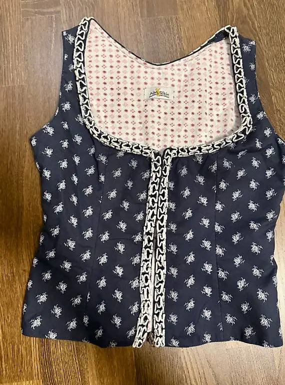 Trachtenbluse mit passender Trachtencorsage Grösse 38